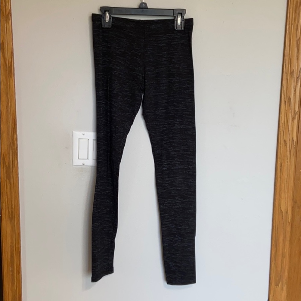 Black and grey heathered H&M kids leggings